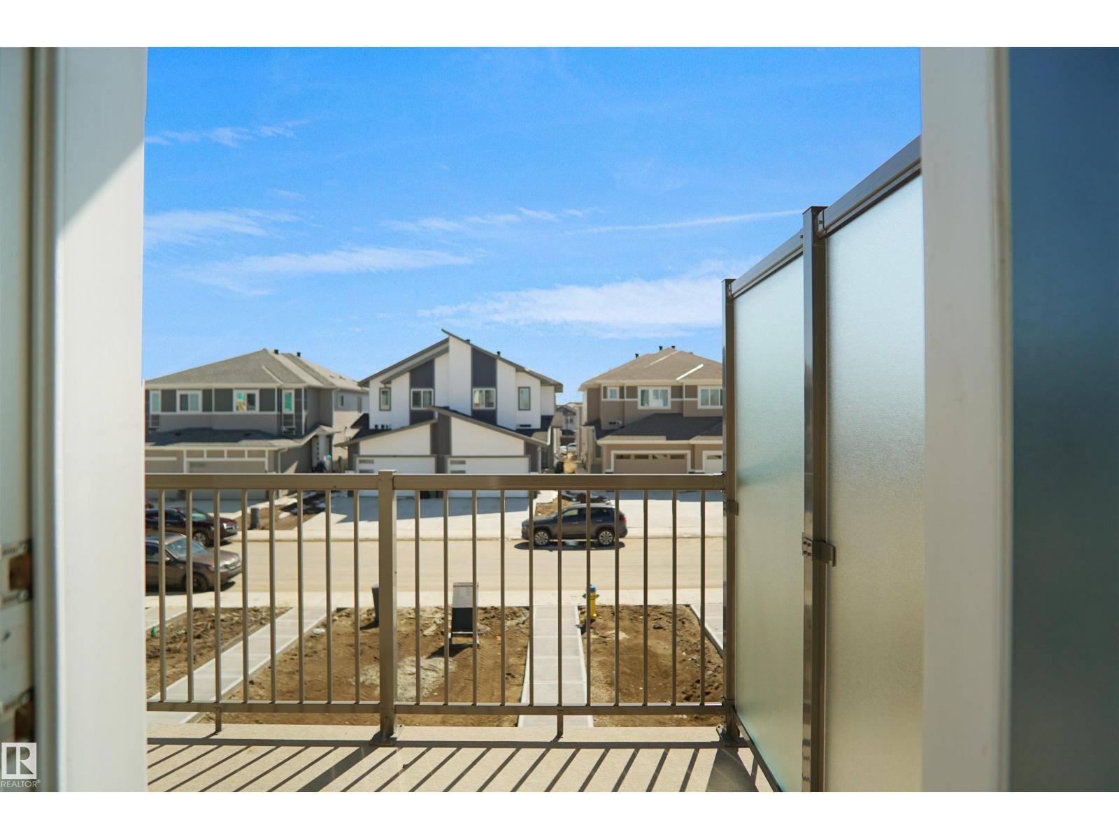 936 19 Av Nw Property Photo 30