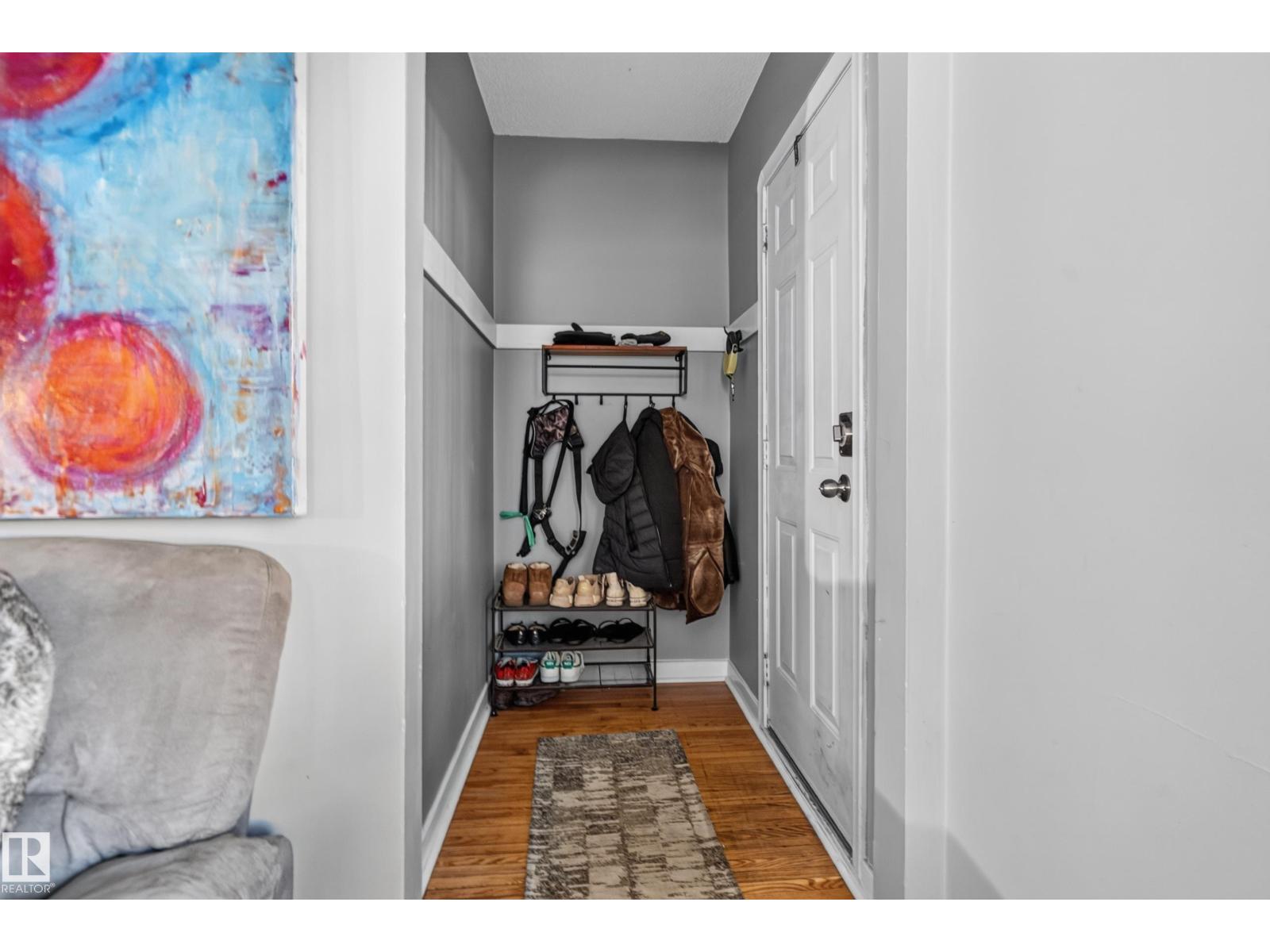 11406 83 St Nw Property Photo 7
