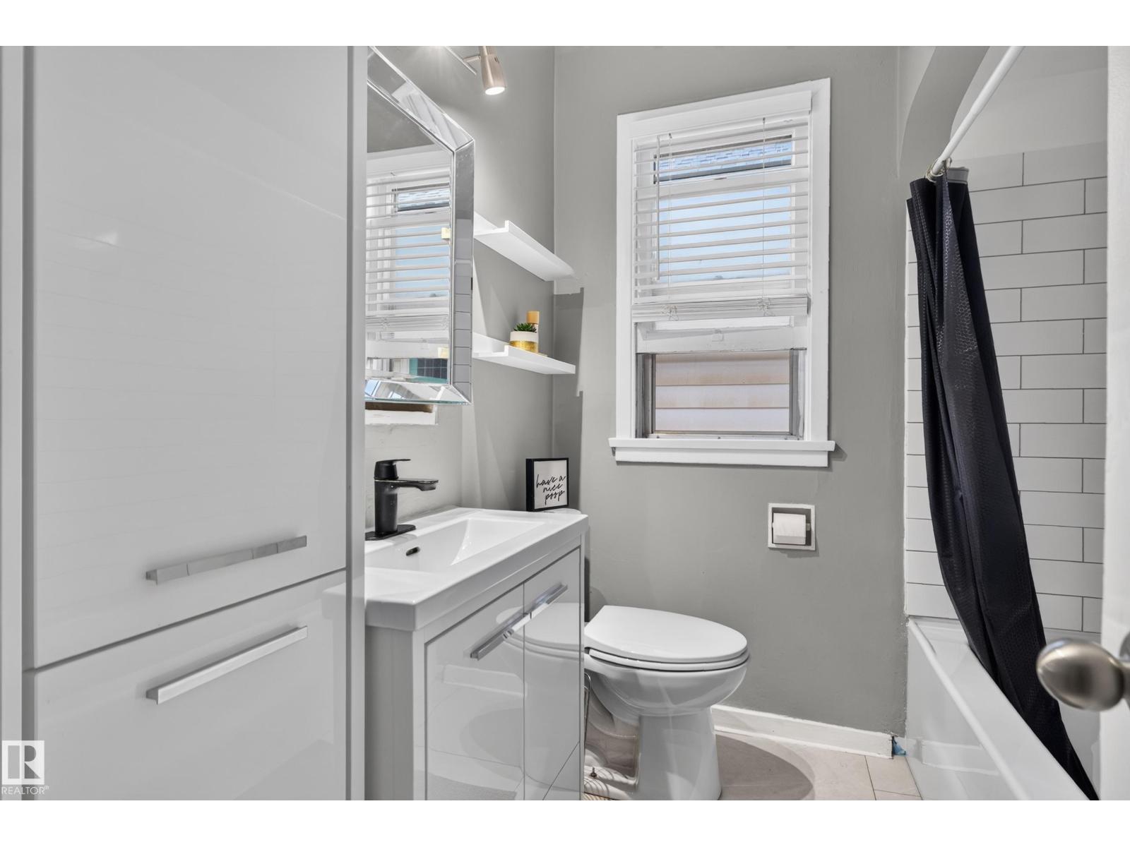 11406 83 St Nw Property Photo 11