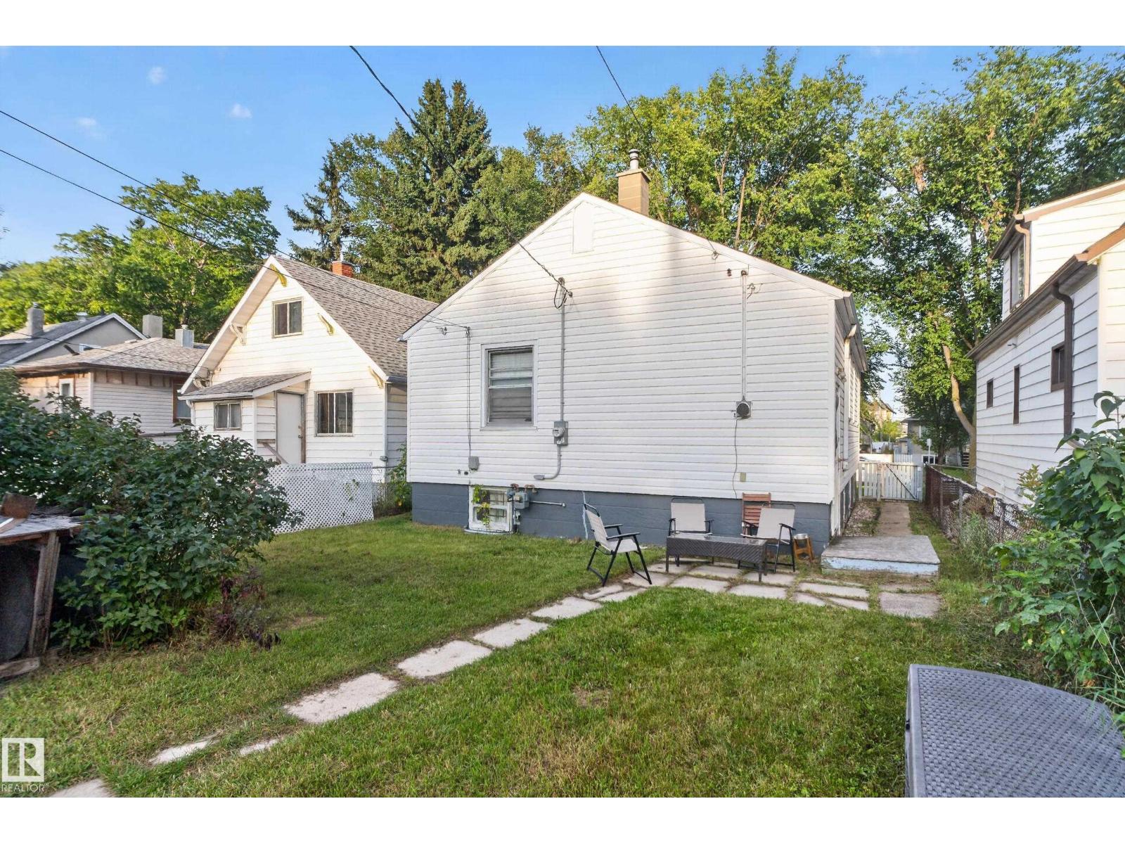11406 83 St Nw Property Photo 28