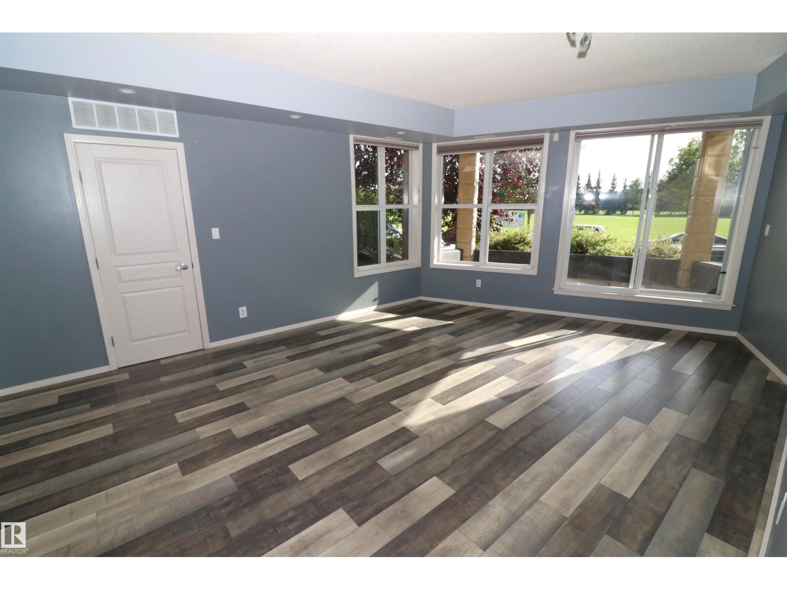 #103 9804 101 St Nw Property Photo 14