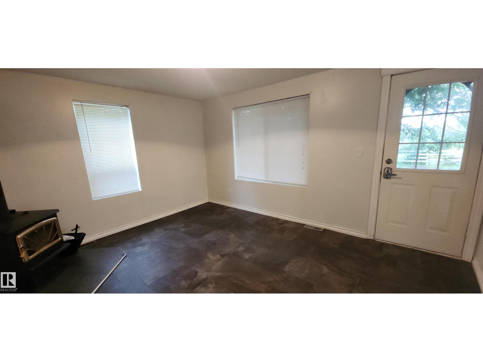 7204 Twp Rd 570a Property Photo 17