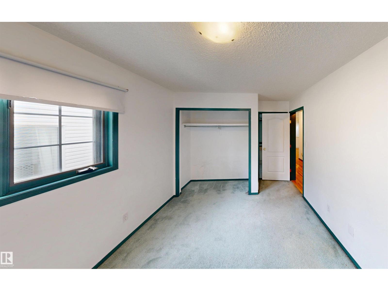 10941 81 Av Nw Property Photo 17