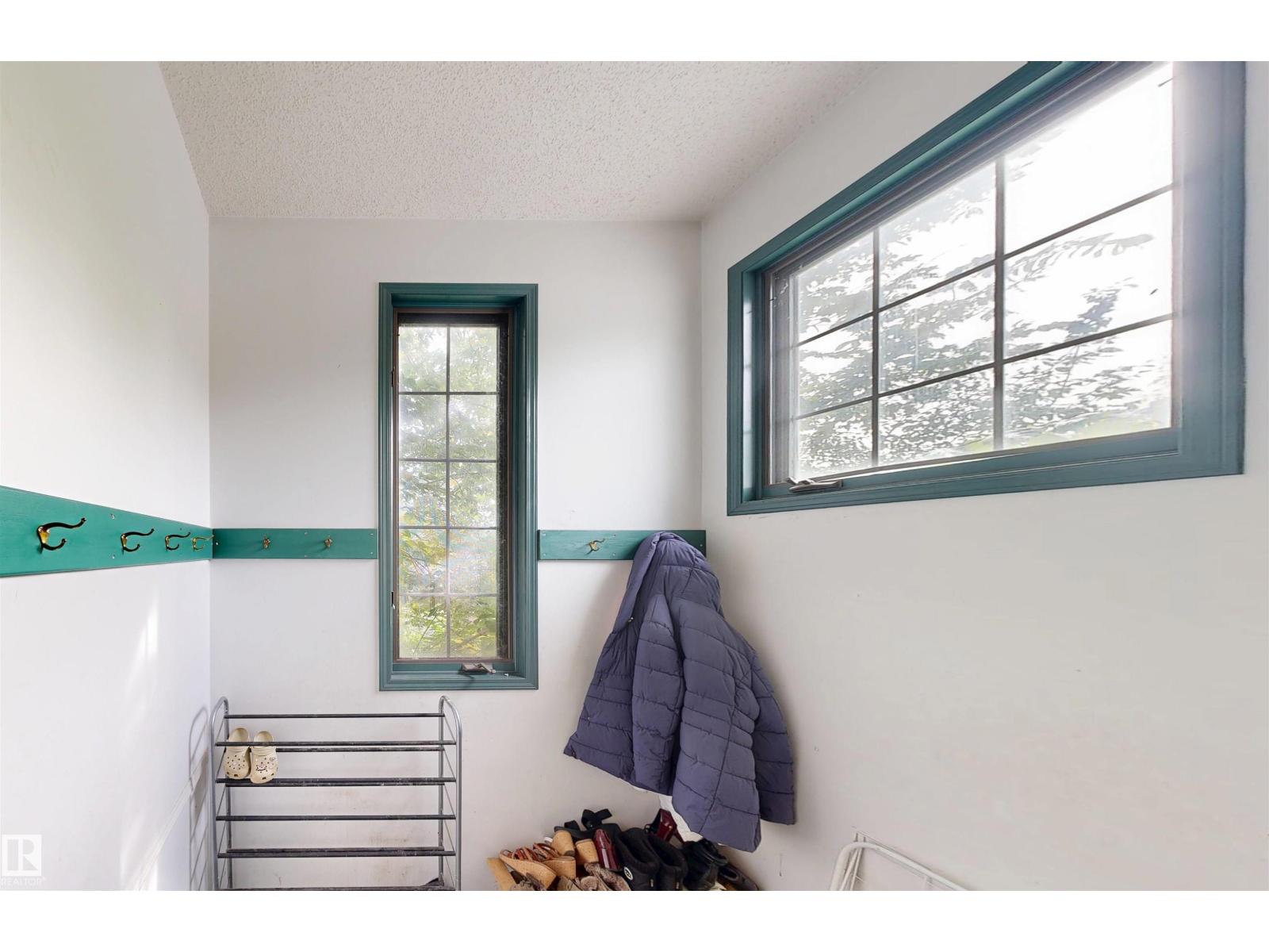 10941 81 Av Nw Property Photo 30
