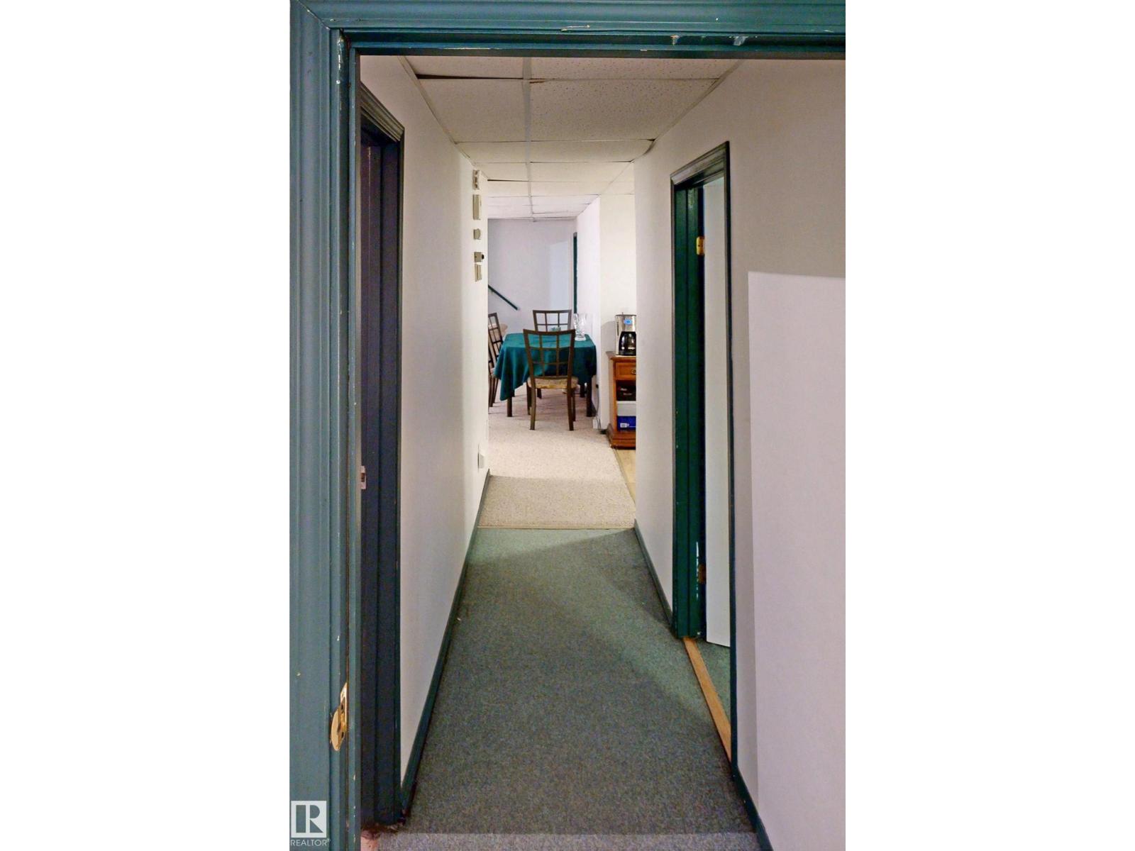 10941 81 Av Nw Property Photo 53