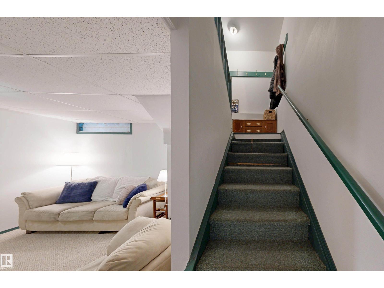 10941 81 Av Nw Property Photo 54