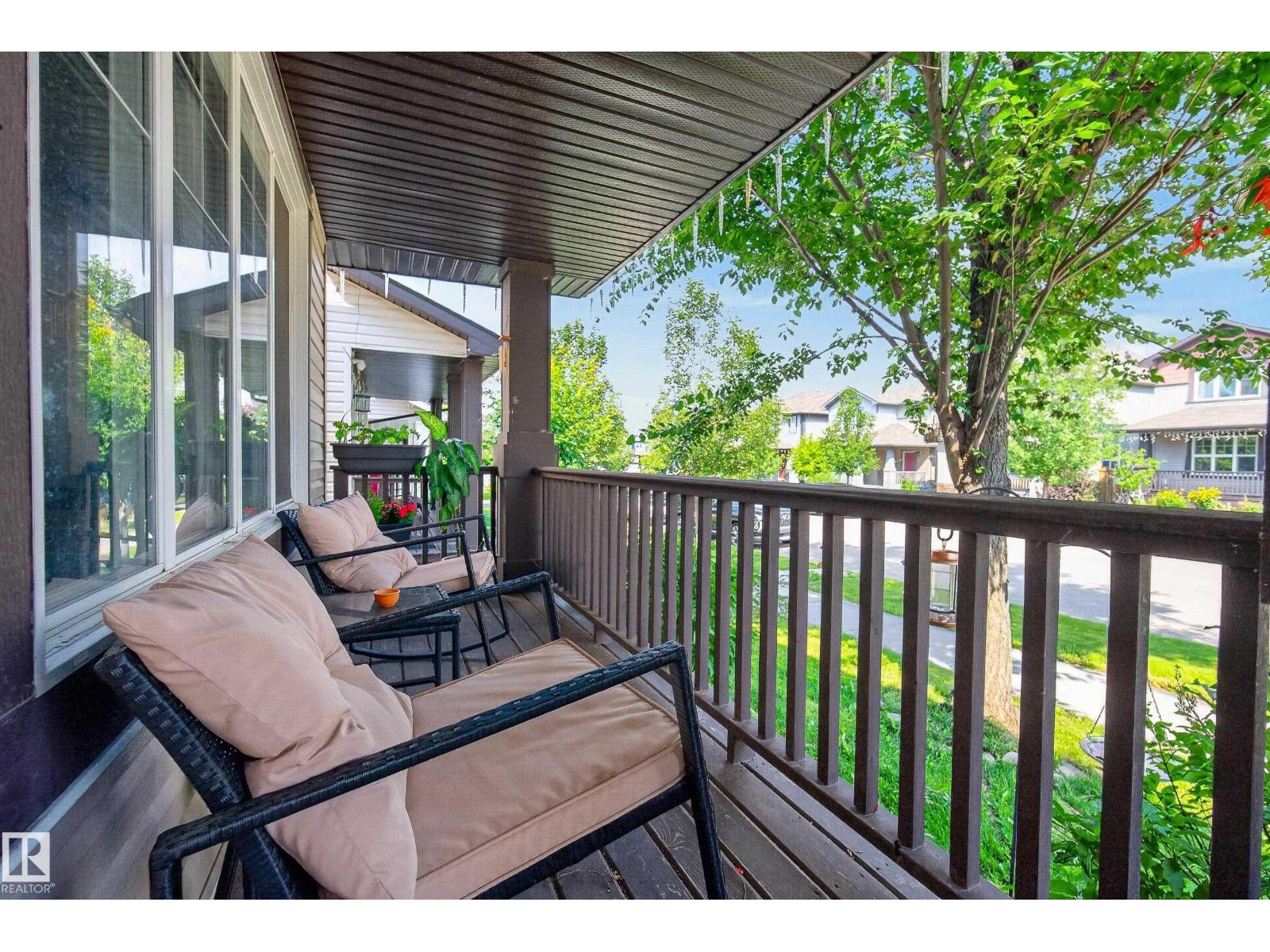 3003 20 Av Nw Property Photo 10