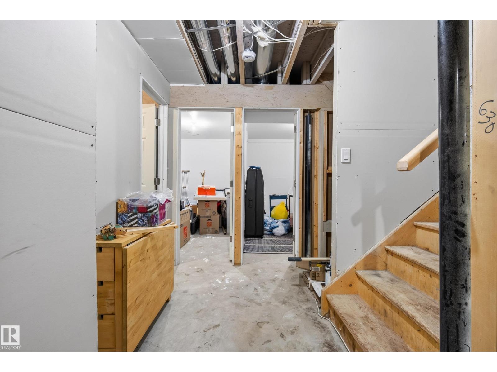 3003 20 Av Nw Property Photo 37