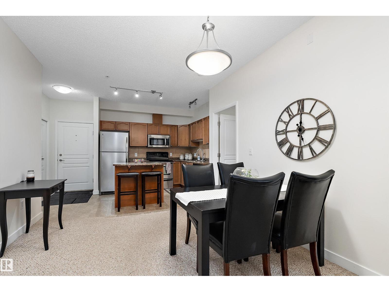 #203 8931 156 St Nw Property Photo 8