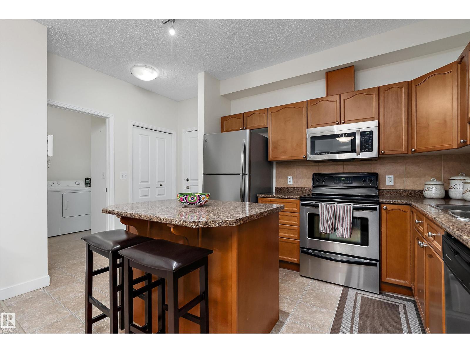 #203 8931 156 St Nw Property Photo 10