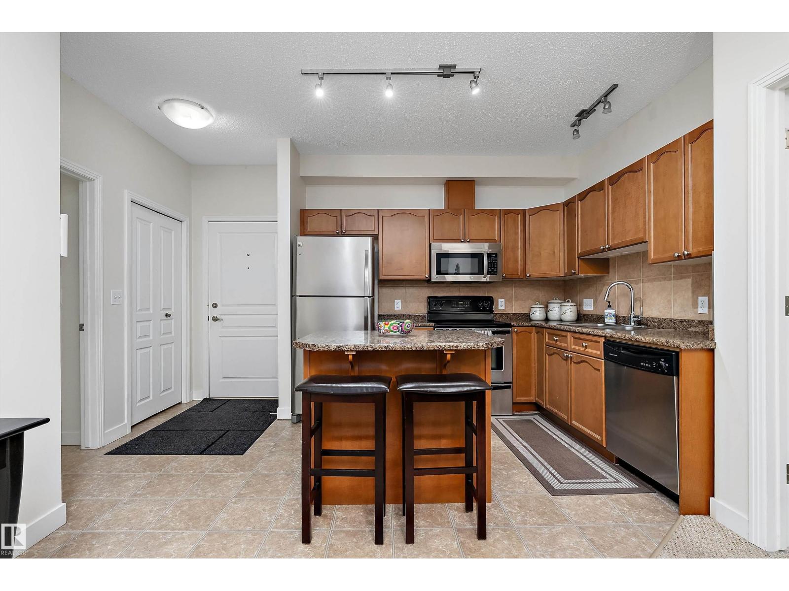 #203 8931 156 St Nw Property Photo 12