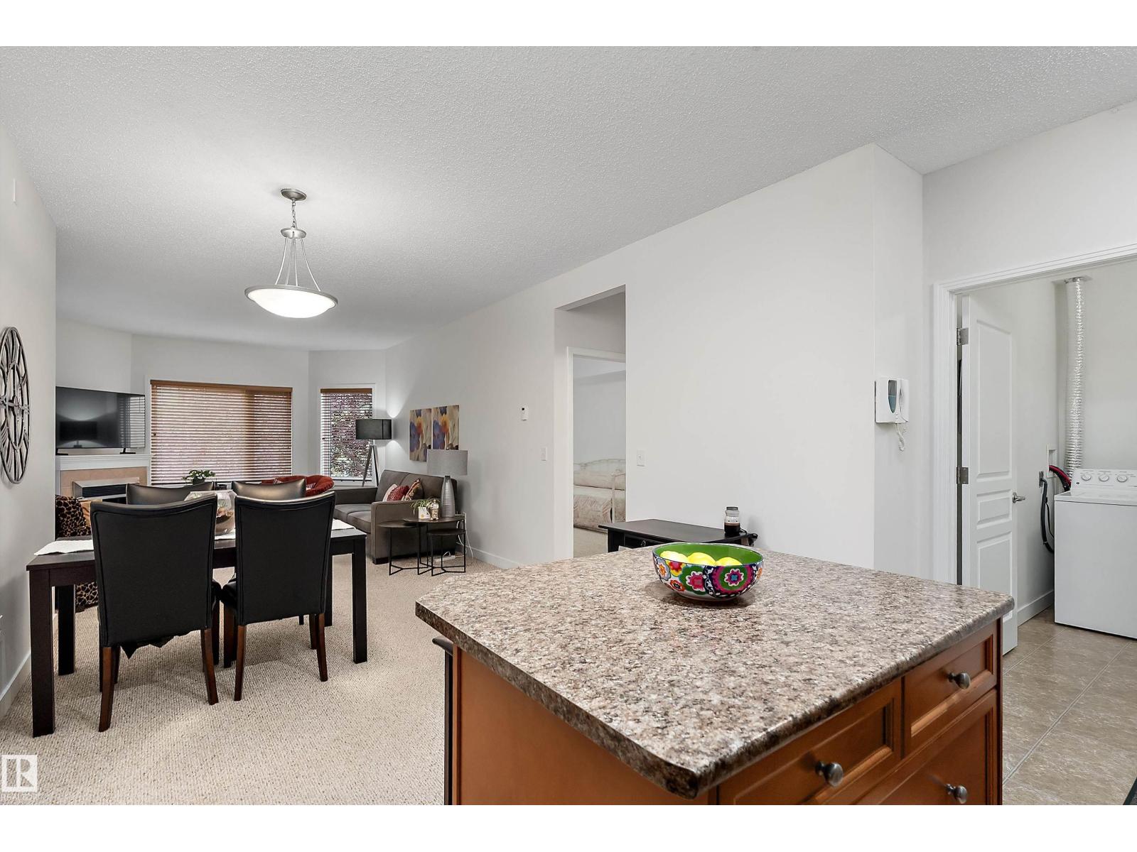 #203 8931 156 St Nw Property Photo 14