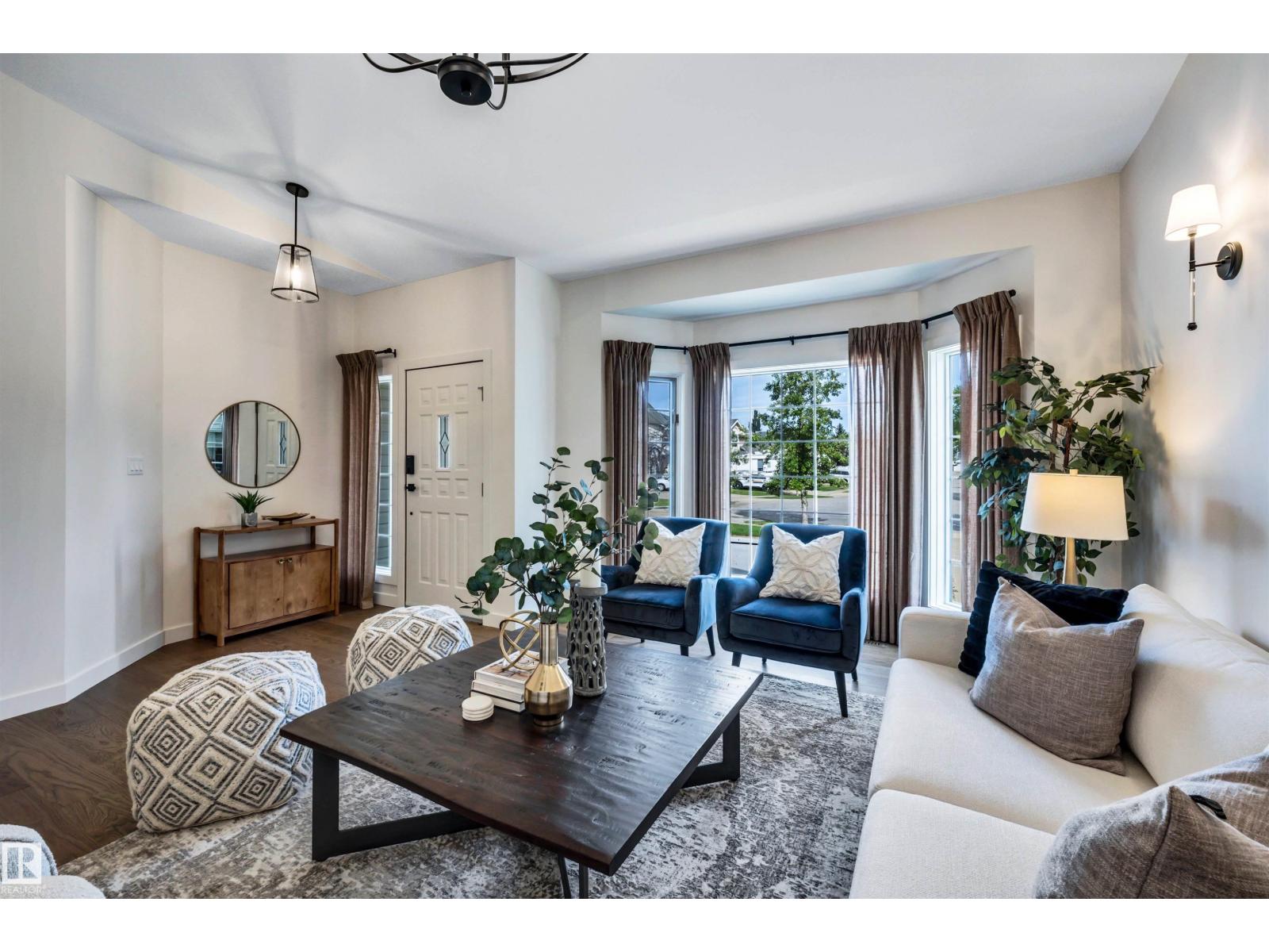 12 A Invermere Pl Property Photo 7