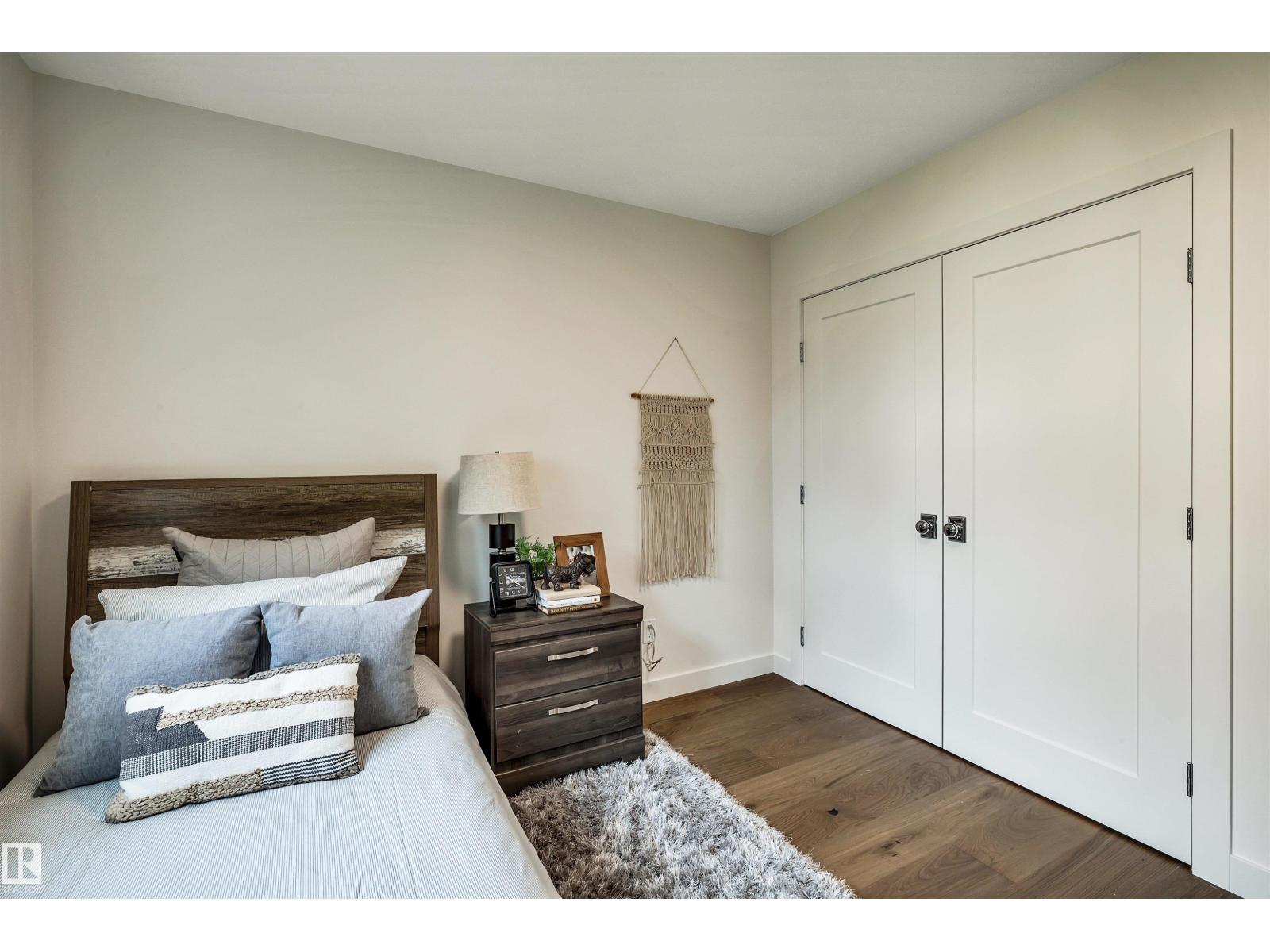12 A Invermere Pl Property Photo 28
