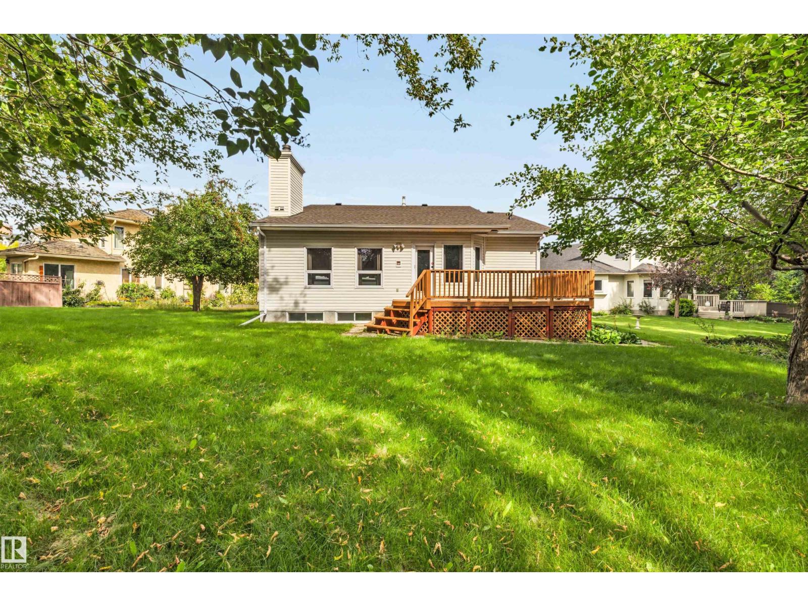 12 A Invermere Pl Property Photo 44