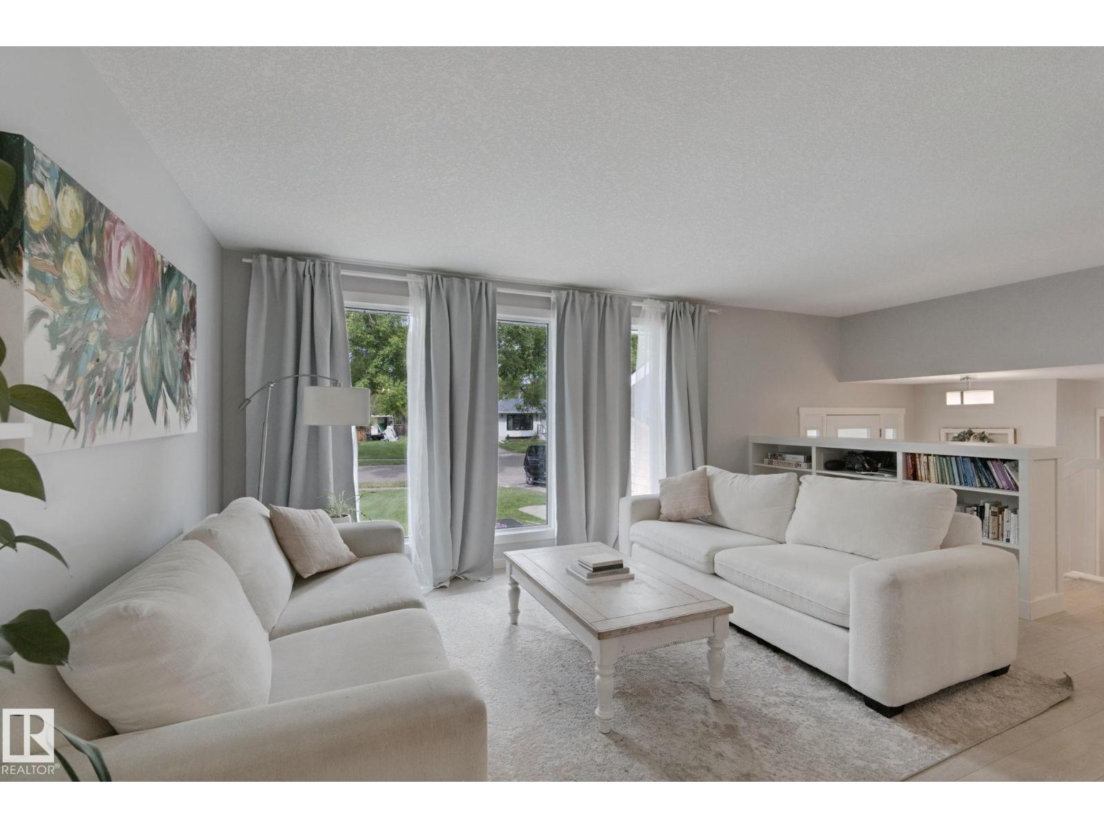 5 Labelle Cr Property Photo 8
