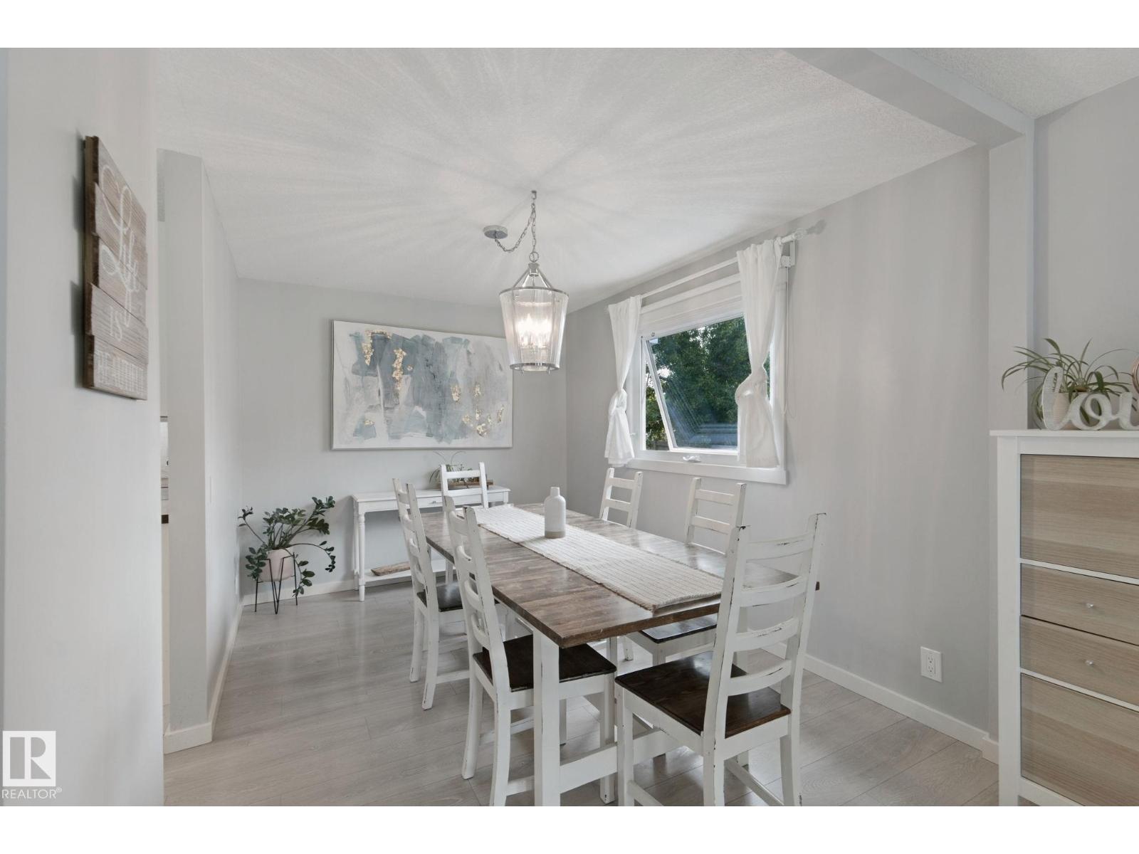 5 Labelle Cr Property Photo 11