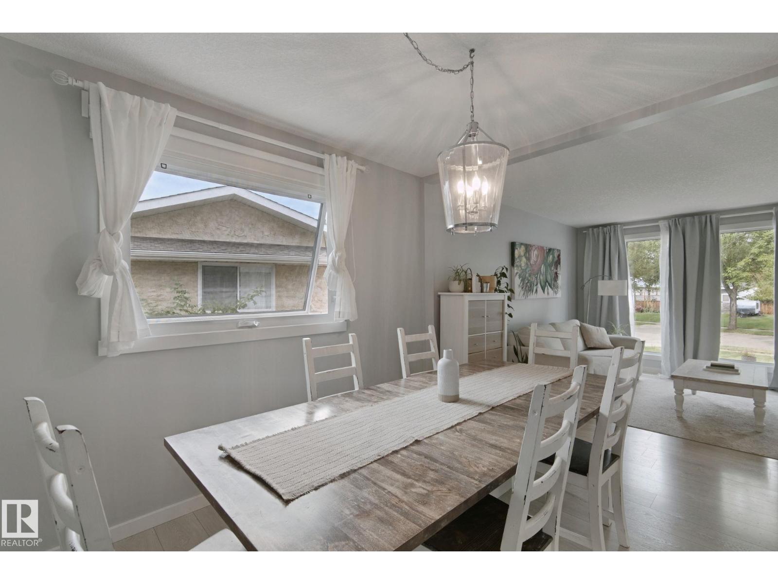 5 Labelle Cr Property Photo 14