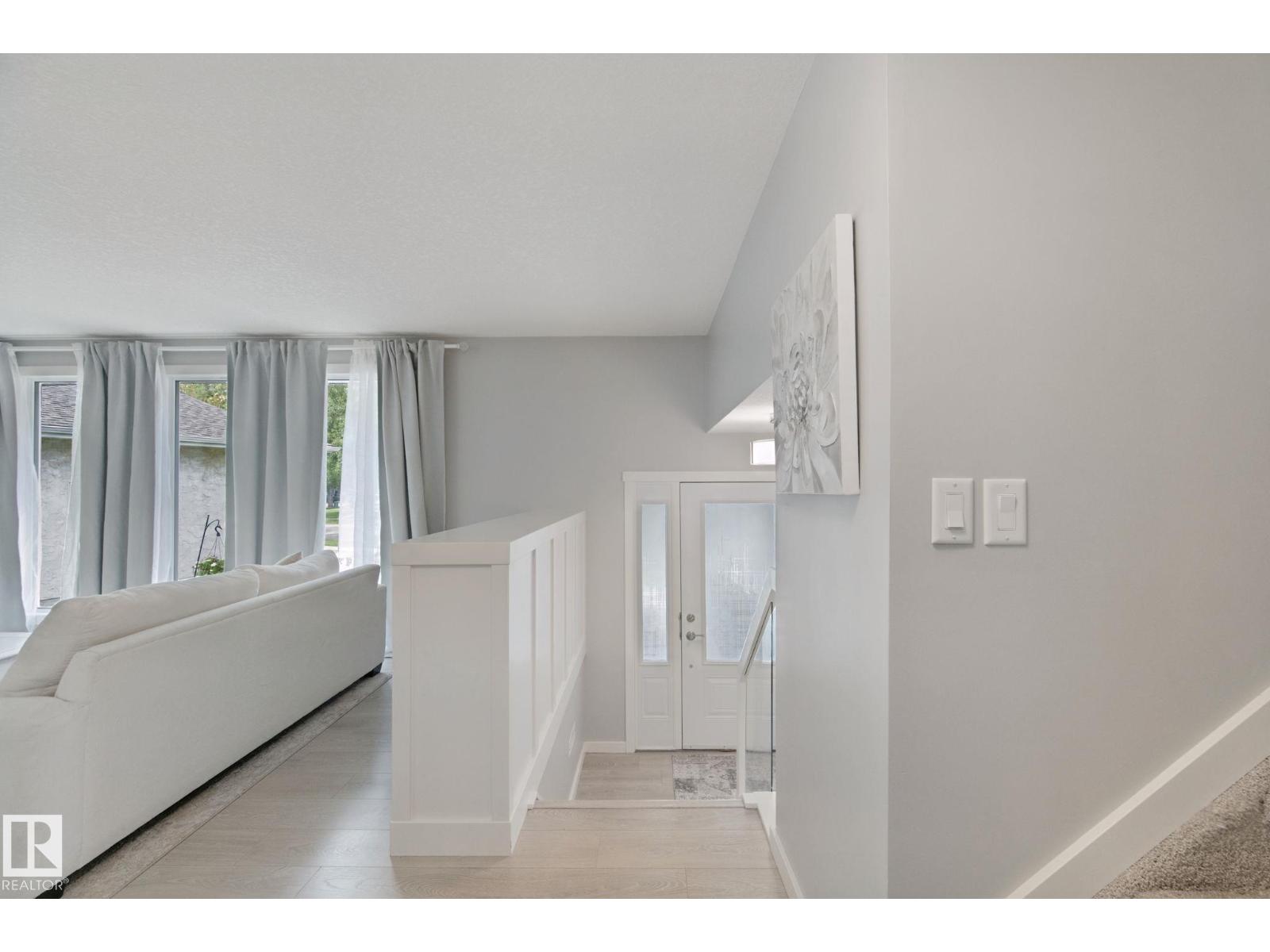 5 Labelle Cr Property Photo 41