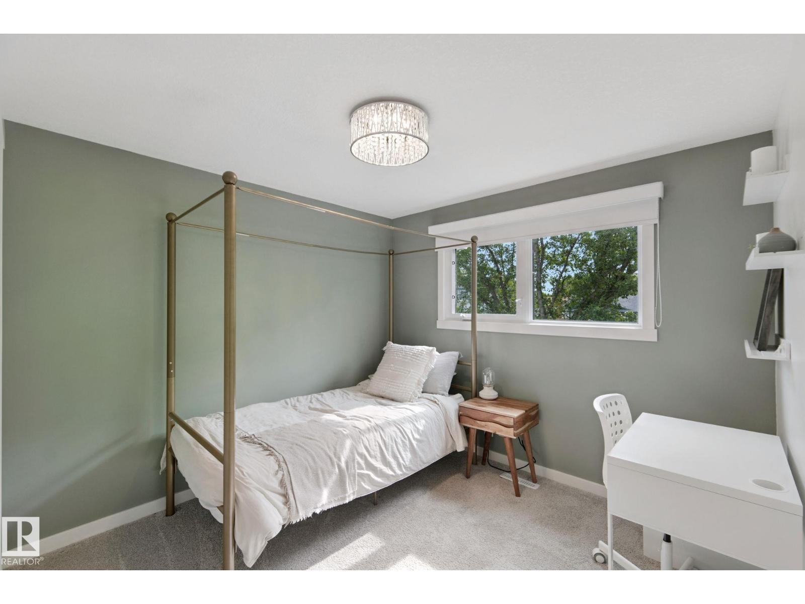 5 Labelle Cr Property Photo 43