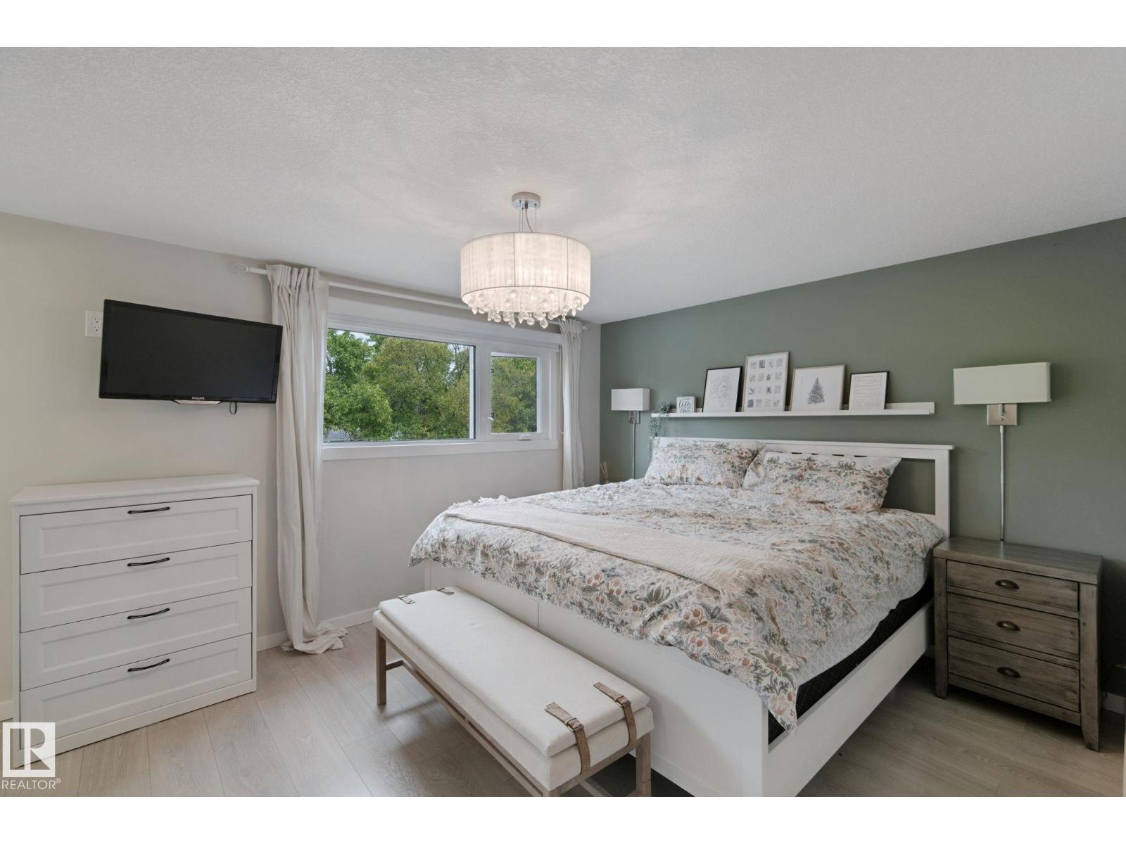 5 Labelle Cr Property Photo 49