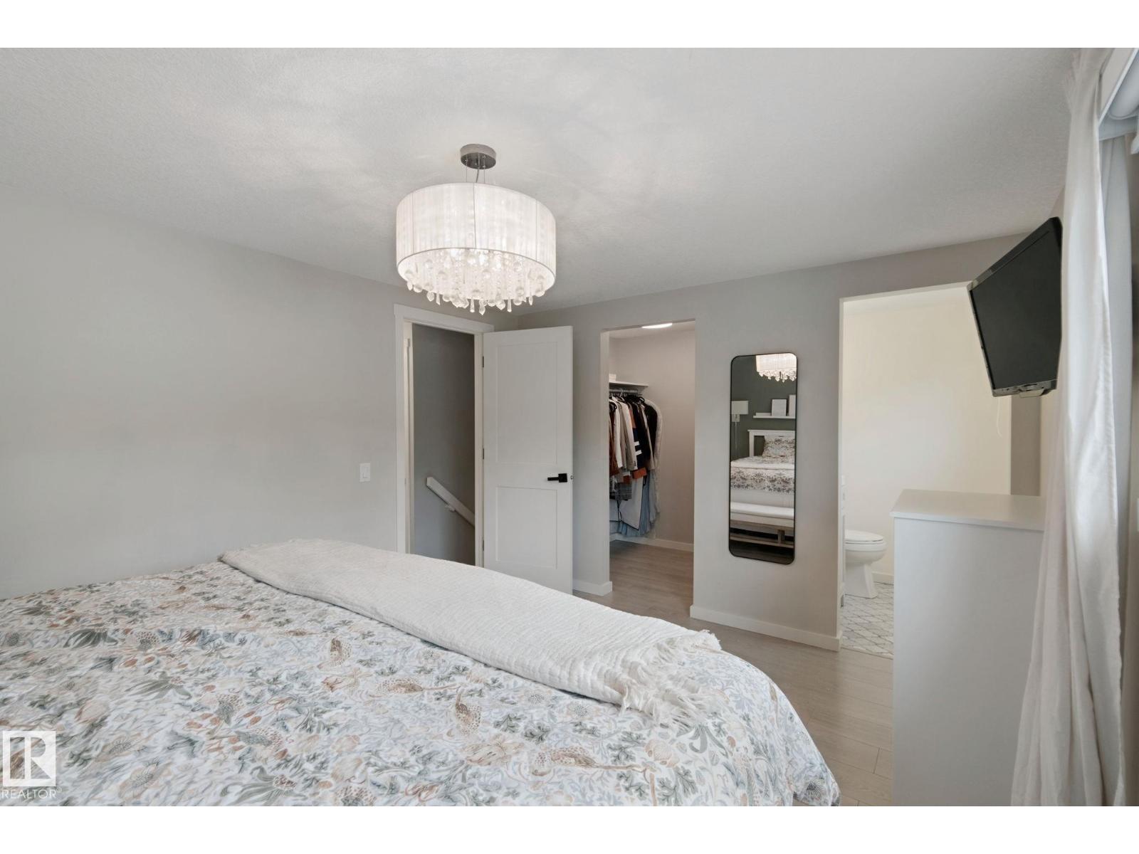 5 Labelle Cr Property Photo 51
