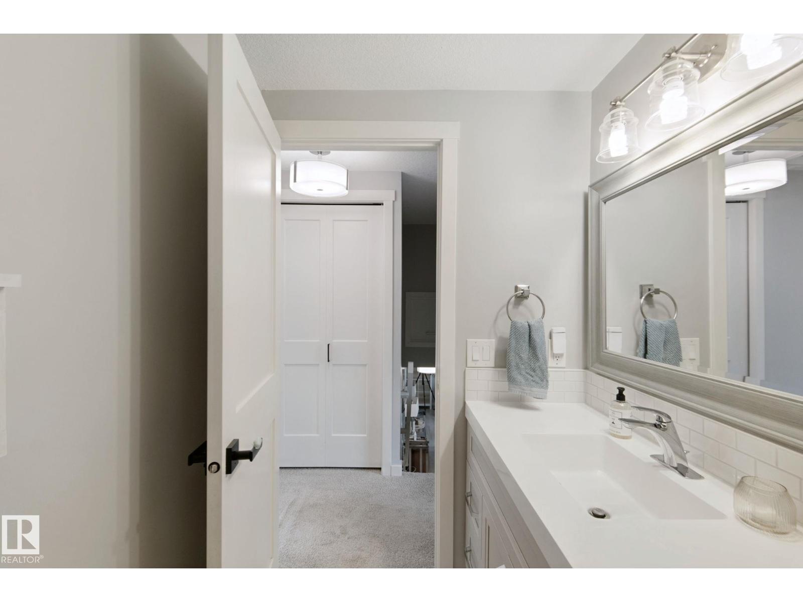 5 Labelle Cr Property Photo 53