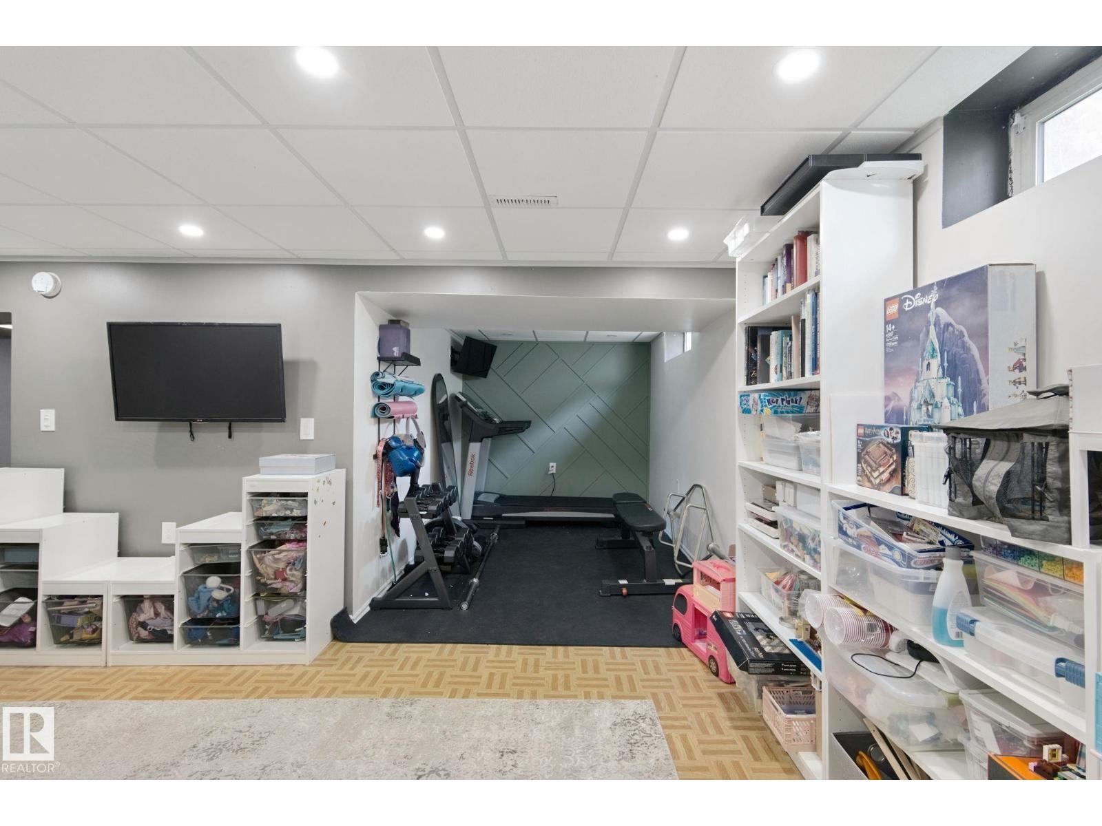 5 Labelle Cr Property Photo 56