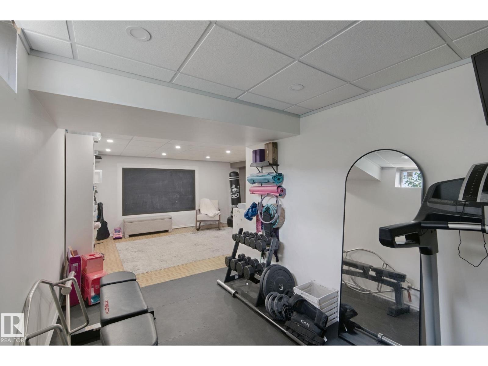 5 Labelle Cr Property Photo 60