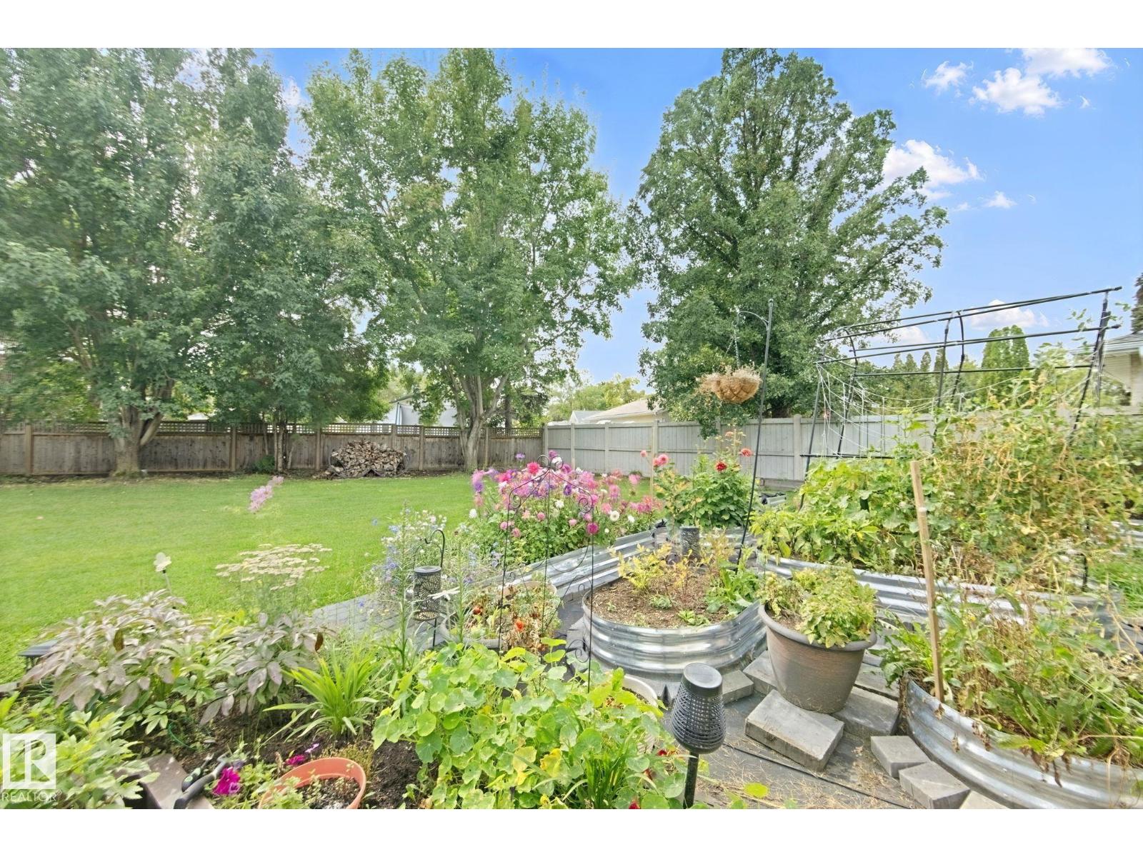 5 Labelle Cr Property Photo 63
