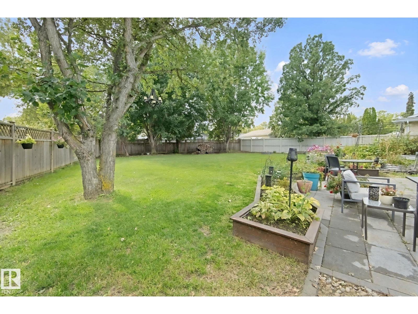 5 Labelle Cr Property Photo 65
