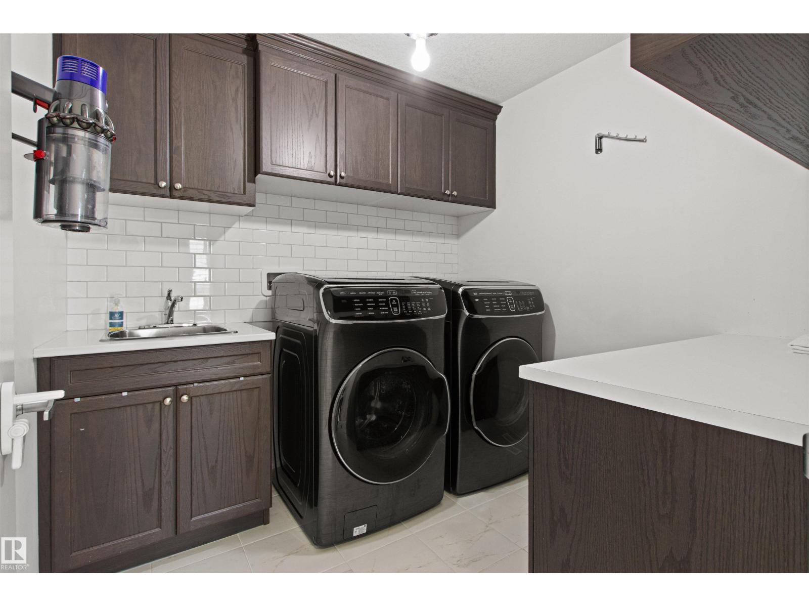 915 177 St Sw Property Photo 44