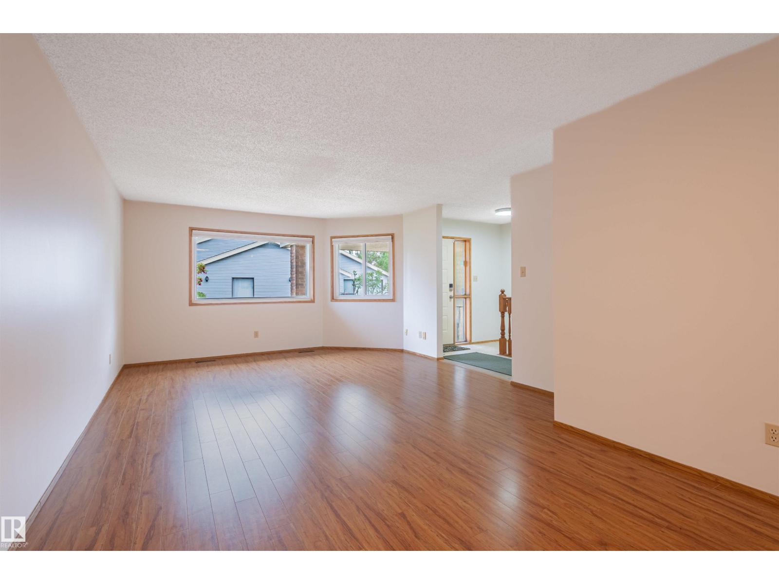 241 Oeming Rd Nw Property Photo 4