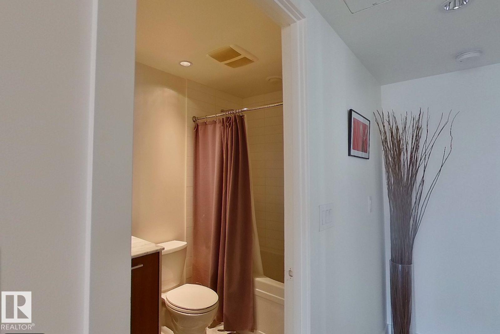 #213 2510 109 St Nw Property Photo 10