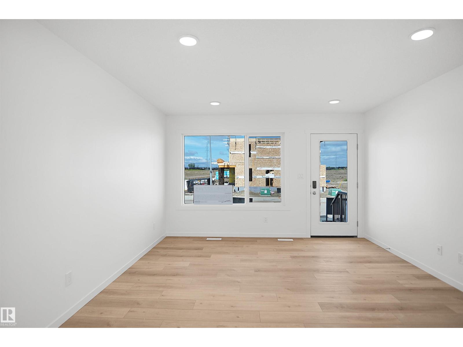 505 177 Av Ne Property Photo 4