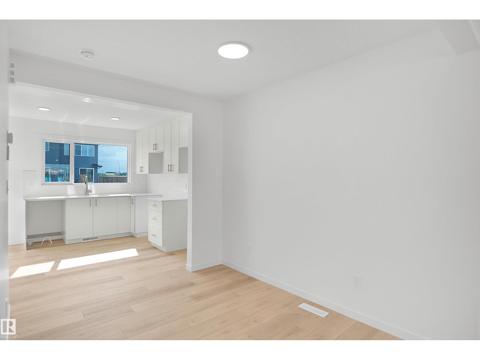 505 177 Av Ne Property Photo 7