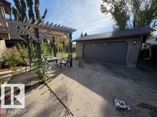 12247 144 Av Nw Property Photo 34