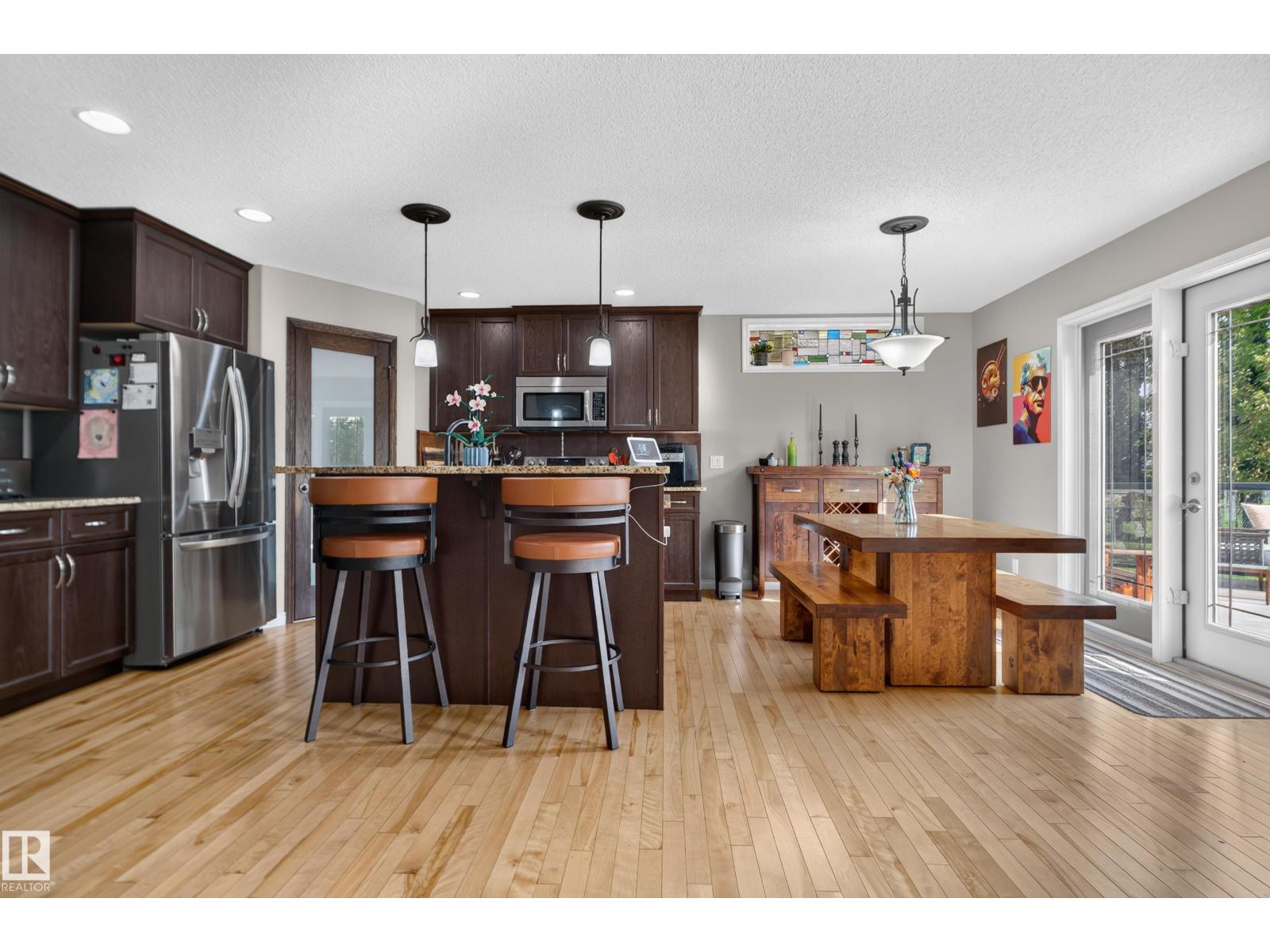20853 92a Av Nw Property Photo 11