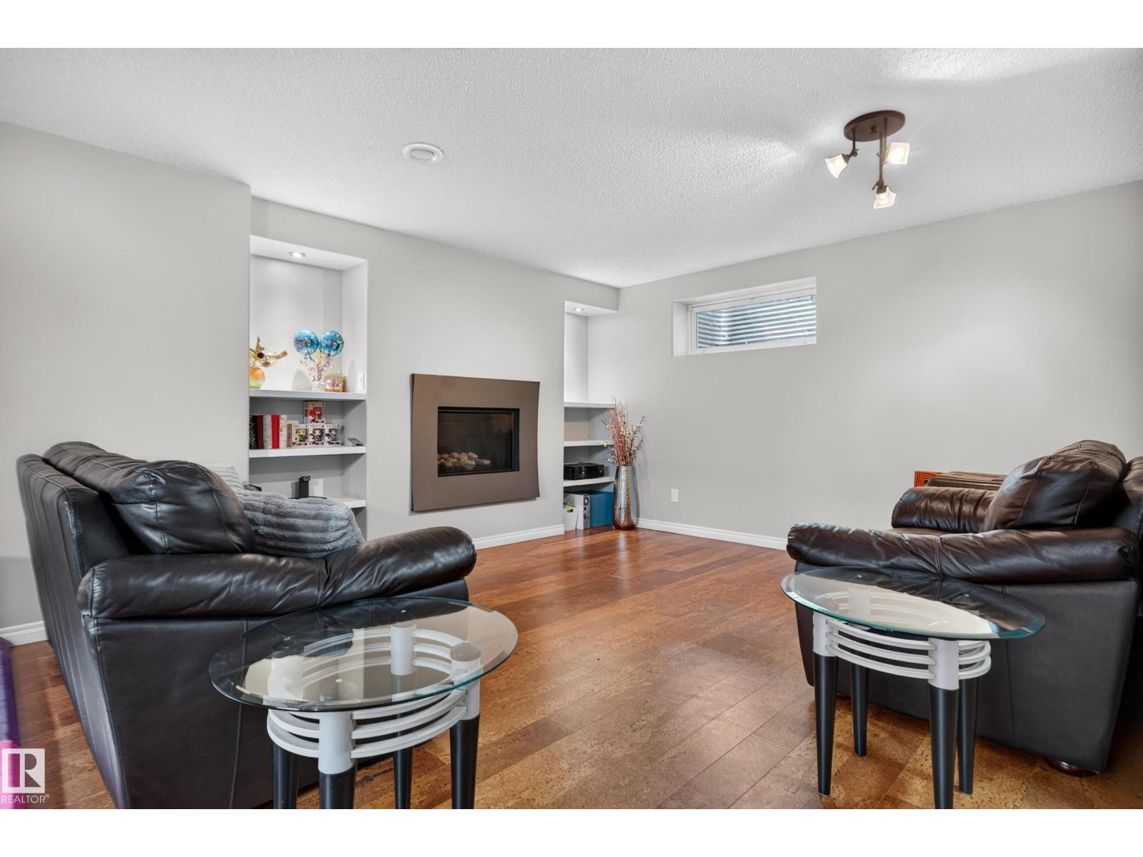 20853 92a Av Nw Property Photo 41