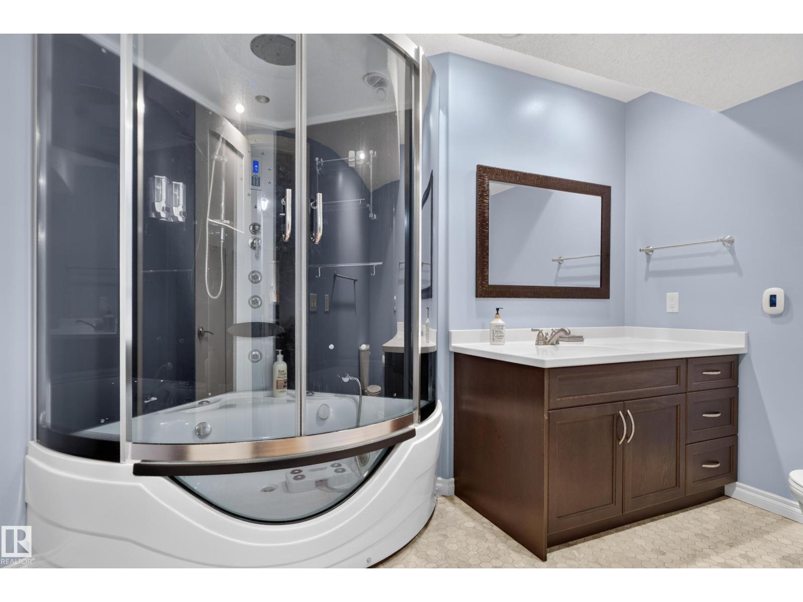 20853 92a Av Nw Property Photo 43