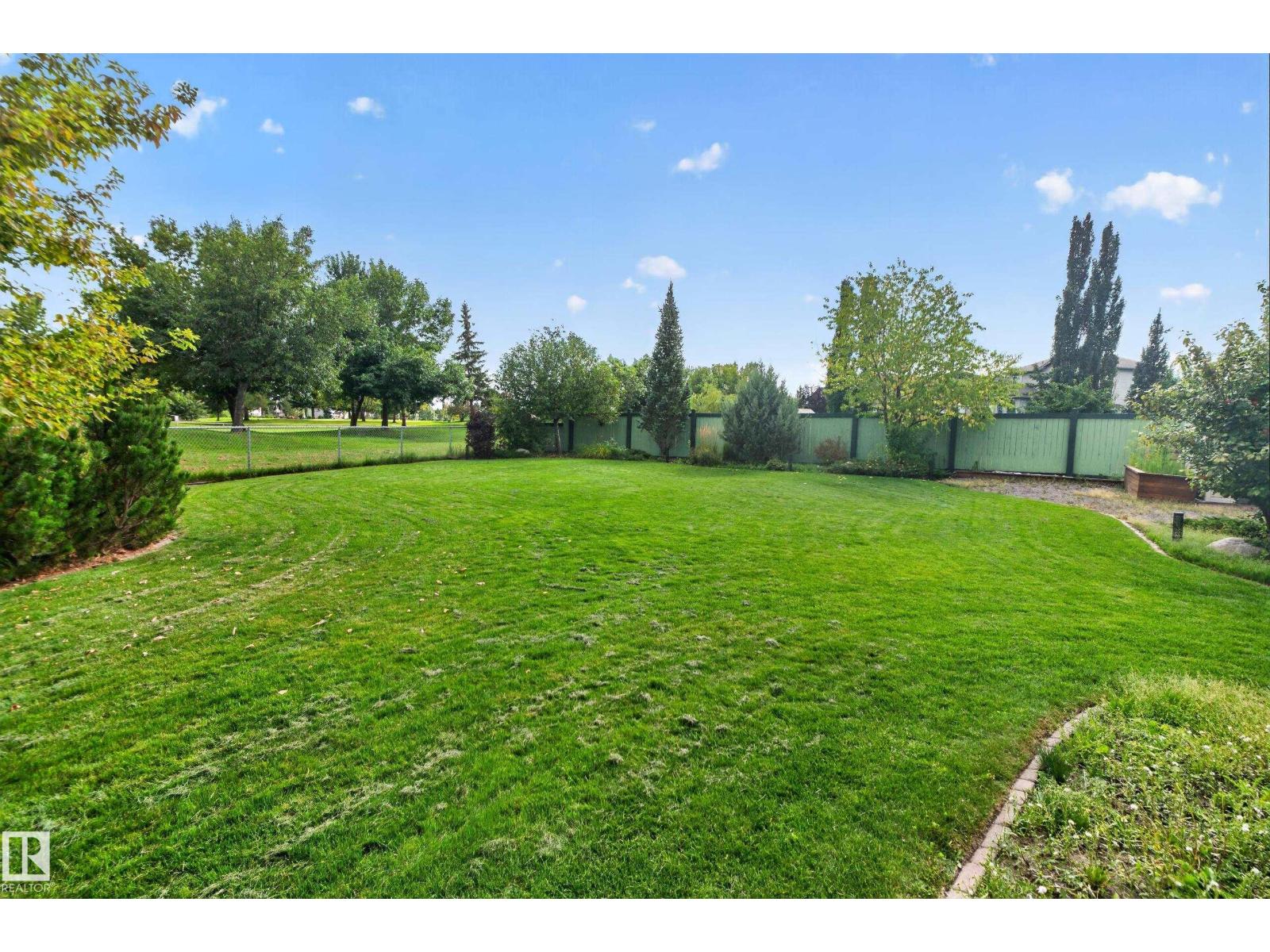 20853 92a Av Nw Property Photo 57