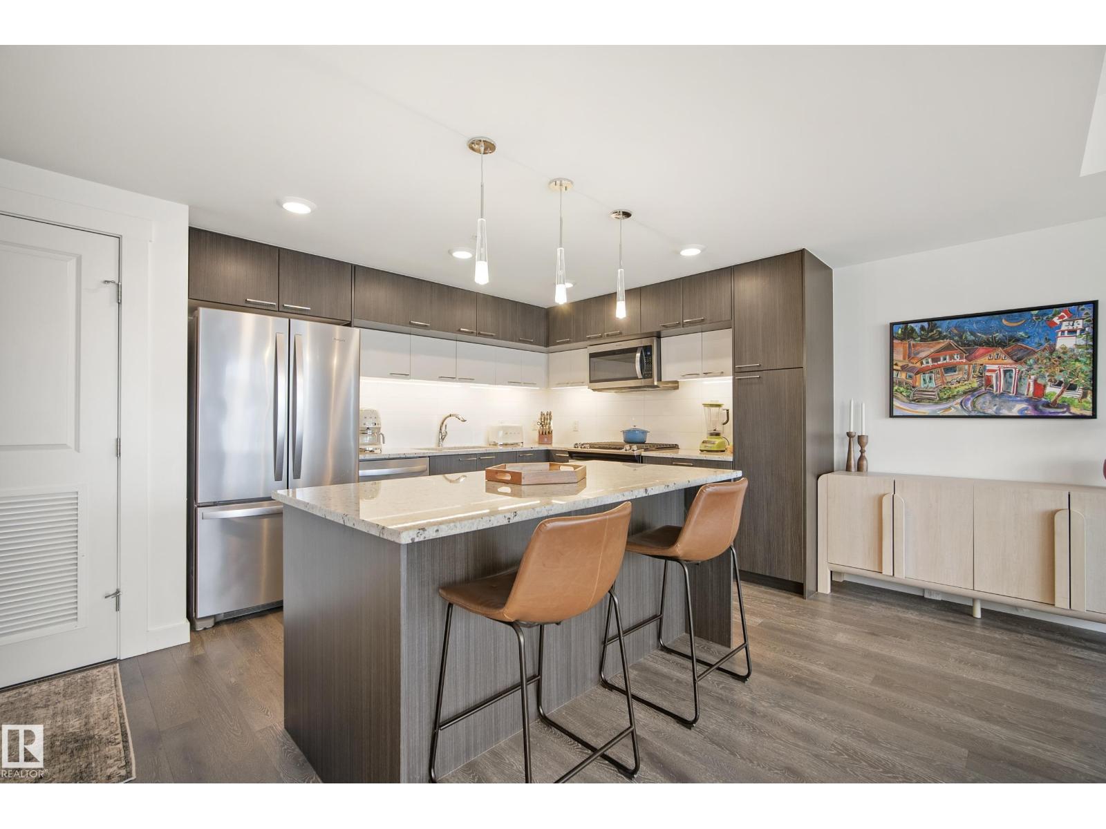 #2502 9720 106 St Nw Property Photo 12