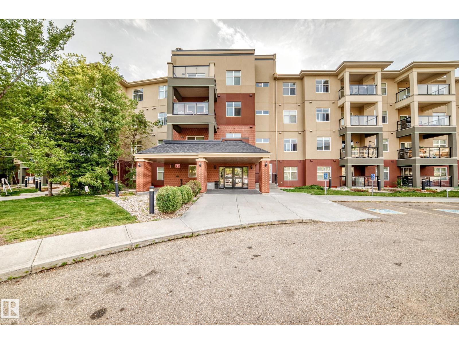 #331 7825 71 ST NW