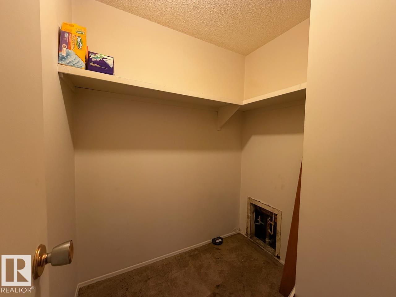 #2 11608 28 Av Nw Property Photo 10