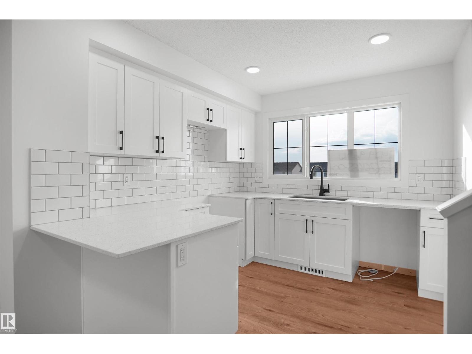 1429 9 St Nw Property Photo 9