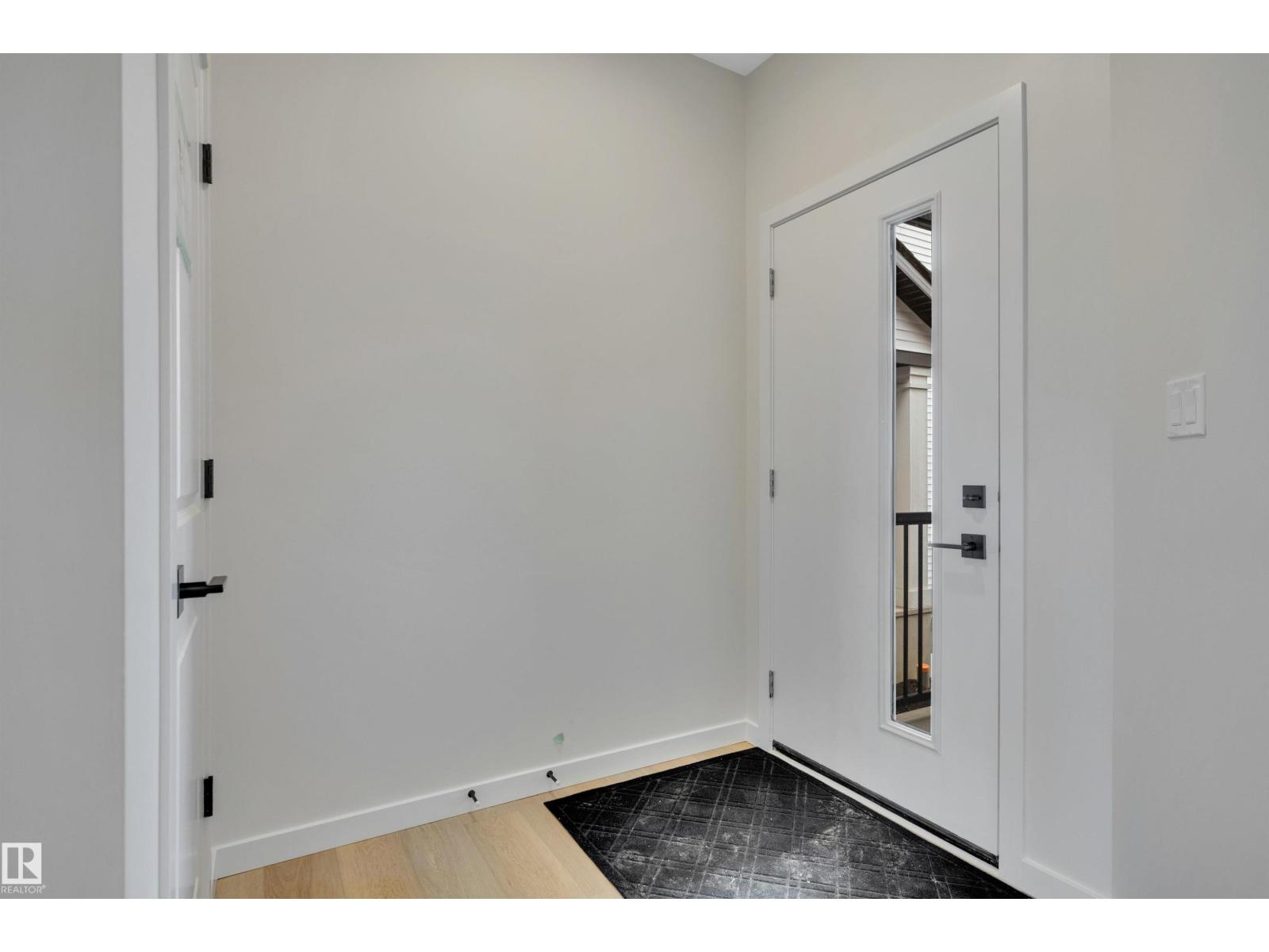 5441 Hawthorn Ru Sw Property Photo 5
