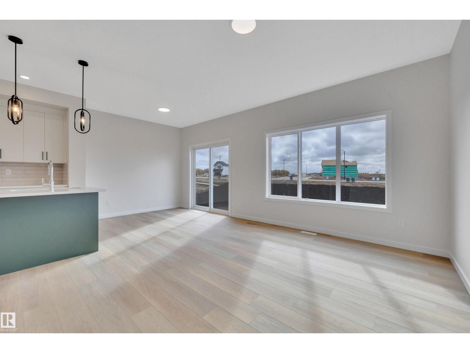 5441 Hawthorn Ru Sw Property Photo 10
