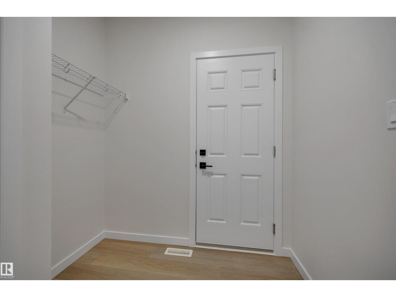5441 Hawthorn Ru Sw Property Photo 25