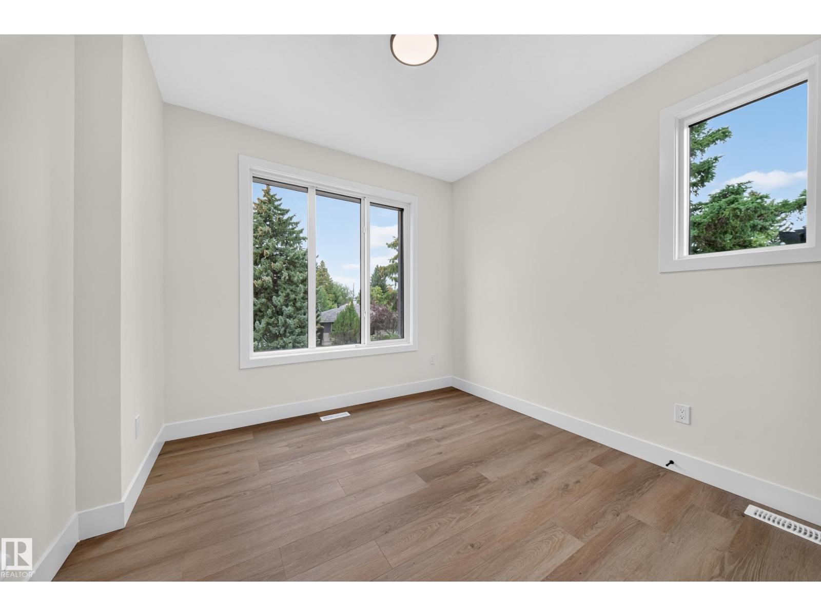 14610 85 Av Nw Property Photo 18