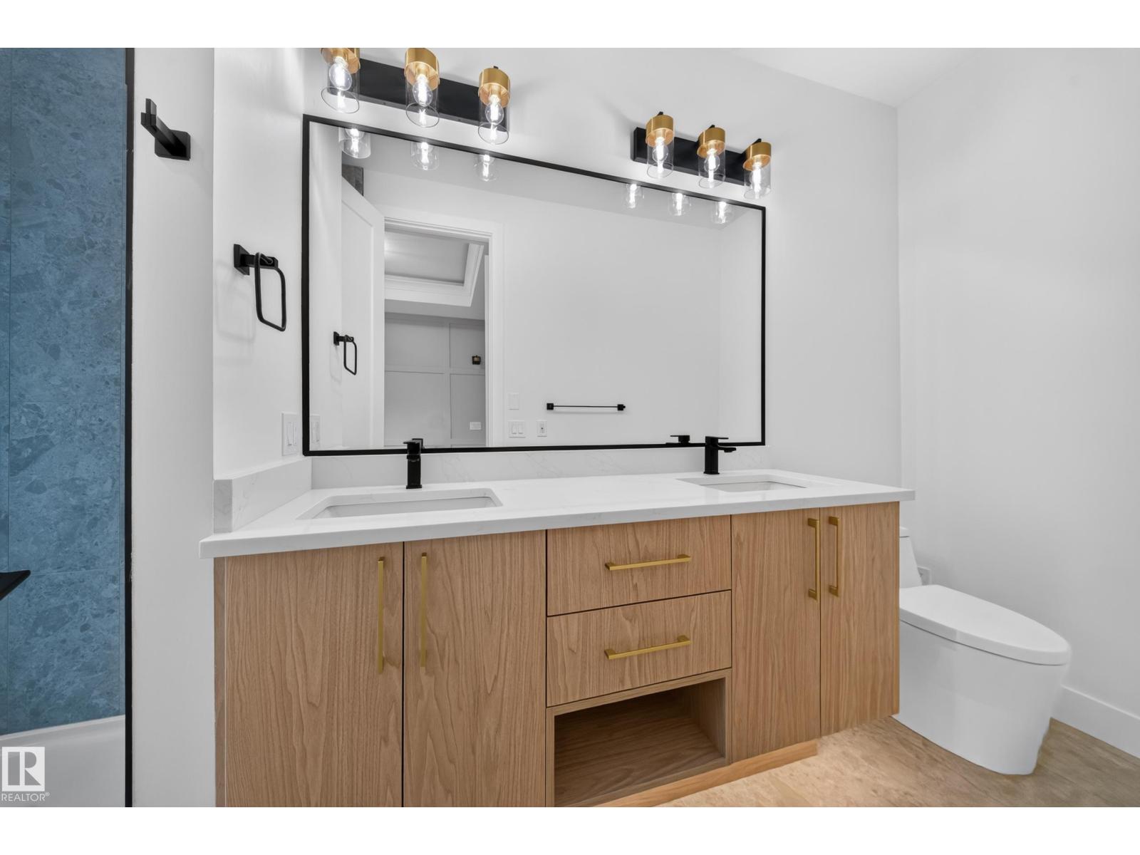 14610 85 Av Nw Property Photo 25